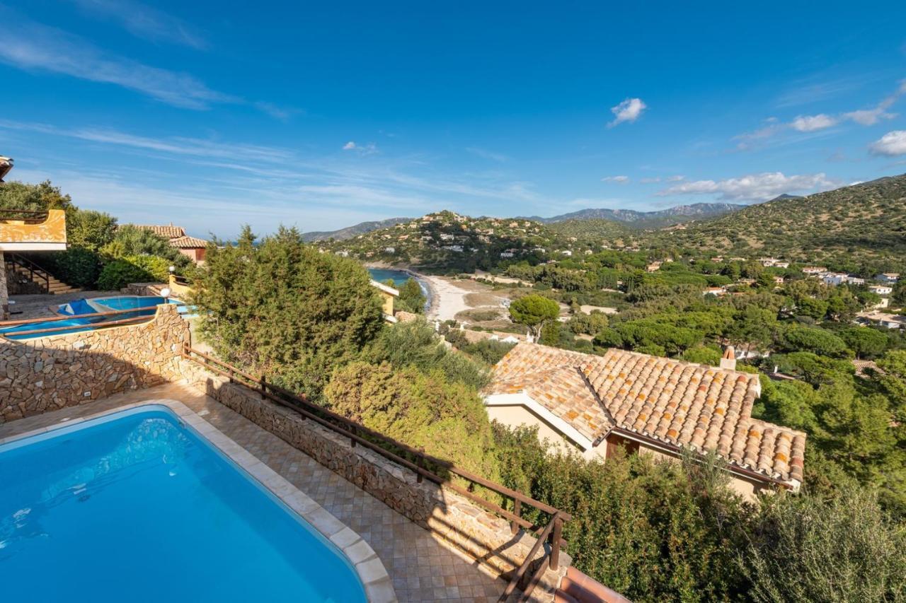 Villa Acquamarina Semi Detached Villa With Private Pool And Wifi Torre delle Stelle Bagian luar foto