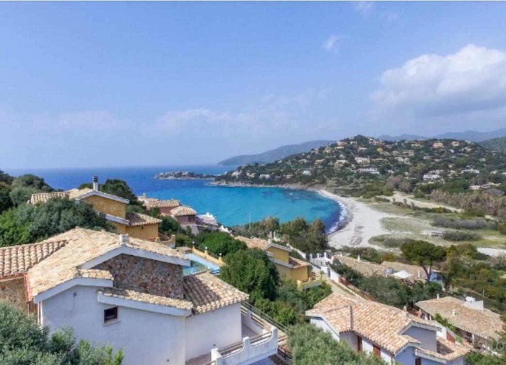 Villa Acquamarina Semi Detached Villa With Private Pool And Wifi Torre delle Stelle Bagian luar foto